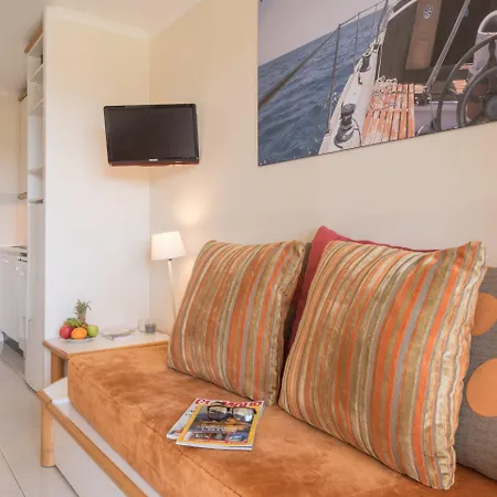 Village Pierre & Cap Esterel Prázdninový areál 3*