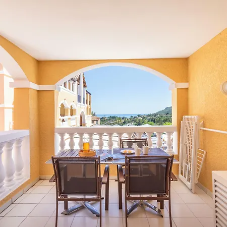 Kompleks wypoczynkowy Village Pierre & Cap Esterel