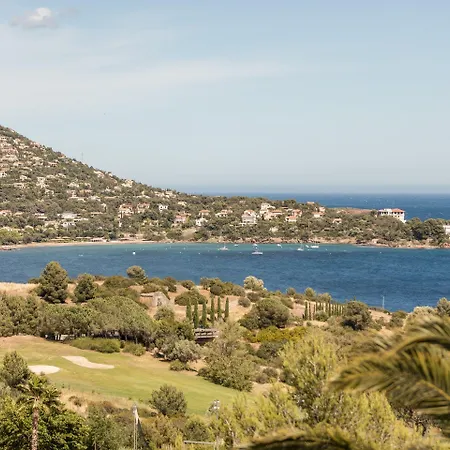 Village Pierre & Cap Esterel 3* Saint-Raphael (Var)