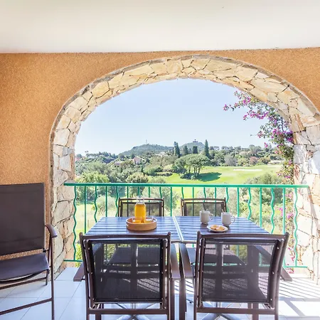 Village Pierre & Cap Esterel Parco vacanze