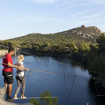 Village Pierre & Cap Esterel - Raphael Village Semesterpark