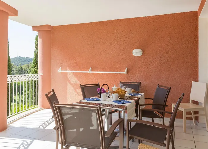 Village Pierre & Cap Esterel