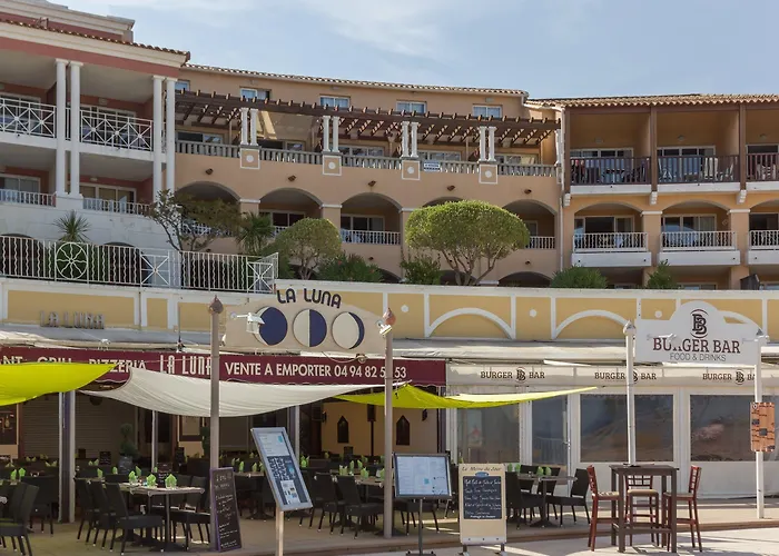 Üdülőpark Village Pierre & Cap Esterel 3*