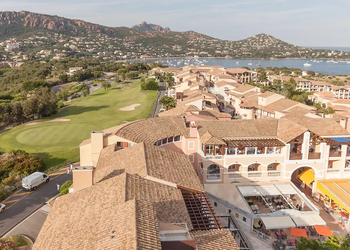 Üdülőpark Village Pierre & Cap Esterel 3*